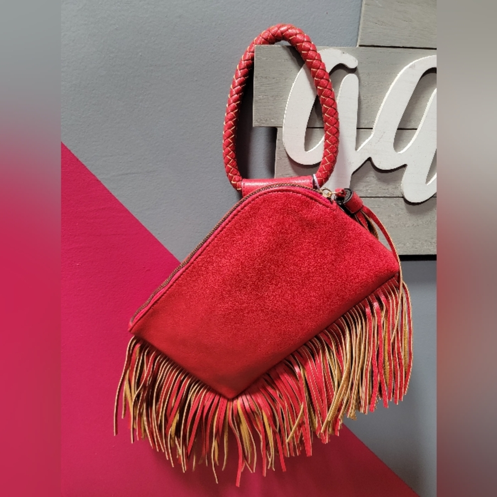 Calin Collection Wristlet - Picture 2 of 4